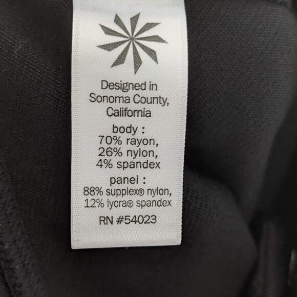 Athleta Black Trailsetter Motion Ankle Zip Ponte Moto Pants With Pockets Size 6 - Picture 8 of 9